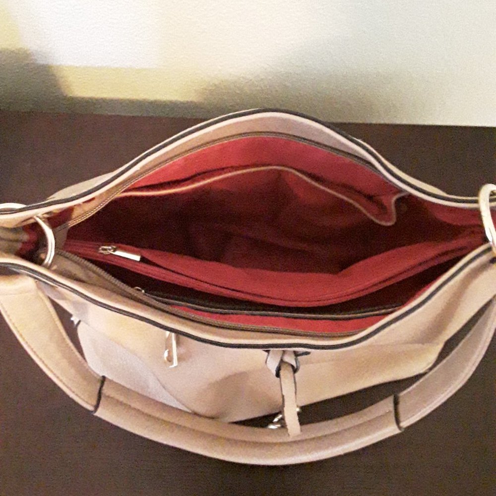 Purse - Picture 5 of 5